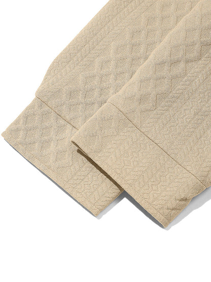 Camisa de manga larga con botones y jacquard gofrado