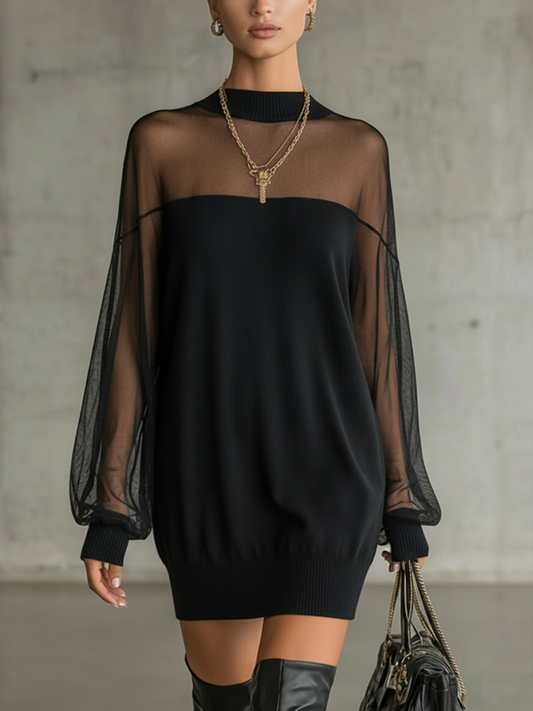 Vestido Mini Negro con Transparencias Elegance
