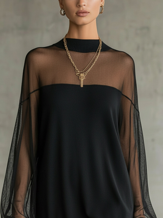 Vestido Mini Negro con Transparencias Elegance